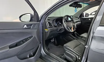 Hyundai Tucson 2020, 88325 км, за 9758.01 USD - фото 10