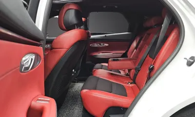Genesis GV70 2023, 85391 км, за 25045.56 USD - фото 11