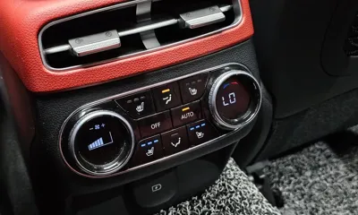 Genesis GV70 2023, 85391 км, за 25045.56 USD - фото 19