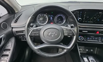 Hyundai Sonata 2021, 117797 км, за 9172.53 USD - фото 13