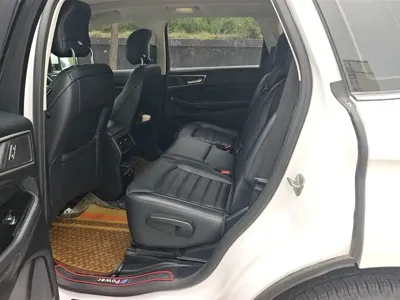 Ford Edge 2019, 36800 км, за 11403.55 USD - фото 11