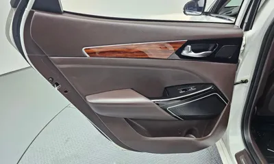 Kia K7 2016, 75177 км, за 8970.94 USD - фото 25