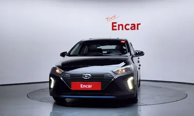 Hyundai Ioniq 2017, 153516 км, за 5655.59 USD