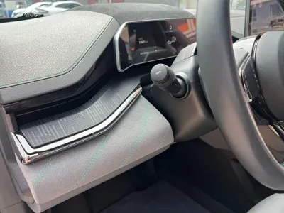 Zeekr 001 2023, 33000 км, за 17559.54 USD