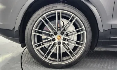 Porsche Cayenne 2020, 65875 км, за 52851 USD
