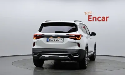 Kia Seltos 2023, 23496 км, за 16848.83 USD