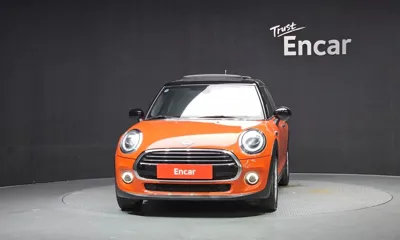 MINI Cooper 2020, 33113 км, за 11487.46 USD