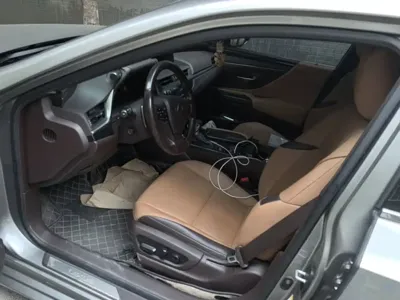 Lexus ES 2019, 144400 км, за 21983.09 USD - фото 8