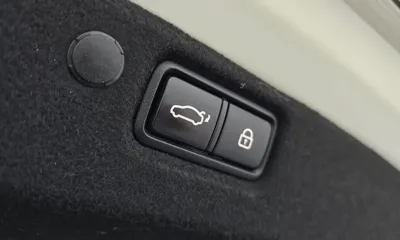 Kia K7 2017, 111936 км, за 8060.79 USD - фото 20
