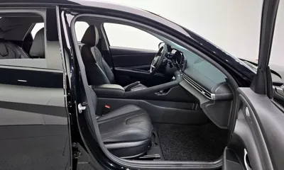 Hyundai Avante 2021, 49094 км, за 11920.52 USD - фото 10