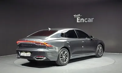 Hyundai Grandeur 2020, 94637 км, за 10794.69 USD
