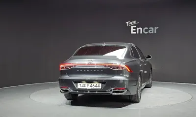 Hyundai Grandeur 2020, 94637 км, за 10794.69 USD