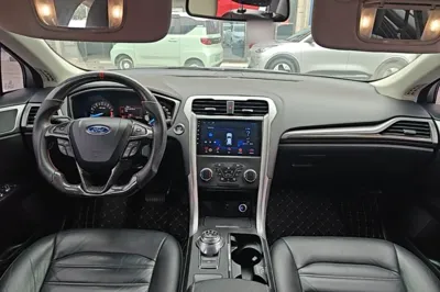 Ford Mondeo 2017, 102300 км, за 8134 USD - фото 12