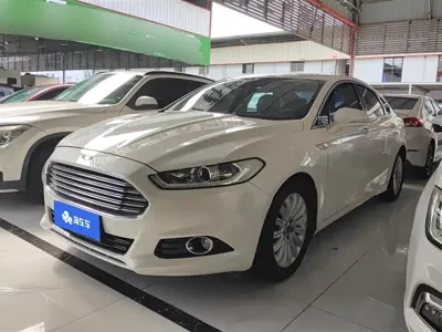 Ford Mondeo · 2015 год