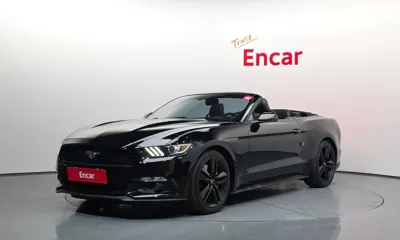 Ford Mustang · 2015 год