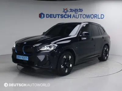 BMW iX3 · 2024 год