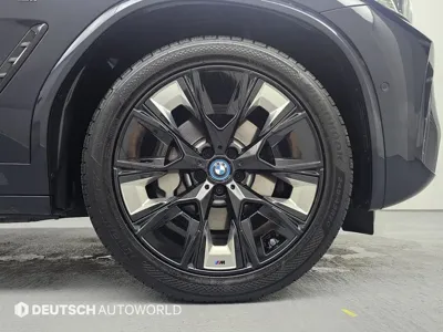 BMW iX3 2024, 34330 км, за 35830.64 USD