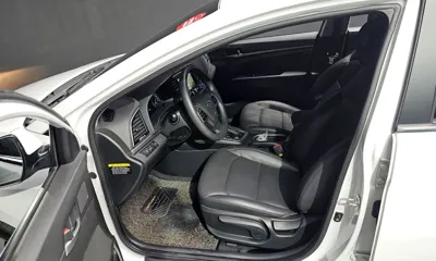 Hyundai Avante 2017, 156893 км, за 5139.22 USD - фото 10