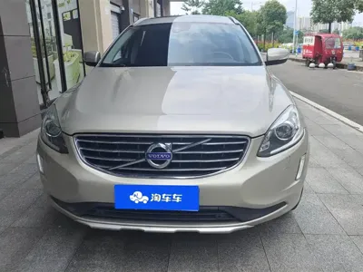 Volvo XC60 2017, 133400 км, за 10093.98 USD