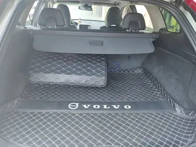 Volvo XC60 2017, 133400 км, за 10093.98 USD