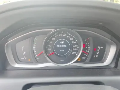 Volvo XC60 2017, 133400 км, за 10093.98 USD - фото 14