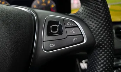 Mercedes-Benz E-Class 2018, 70428 км, за 16576.73 USD - фото 30