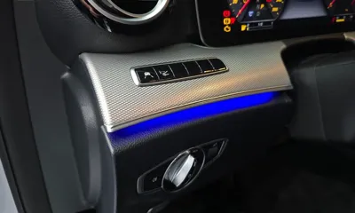 Mercedes-Benz E-Class 2018, 70428 км, за 16576.73 USD - фото 32