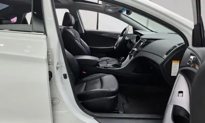 Hyundai Sonata 2014, 50513 км, за 5730.28 USD - фото 10