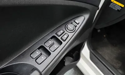 Hyundai Sonata 2014, 50513 км, за 5730.28 USD - фото 16