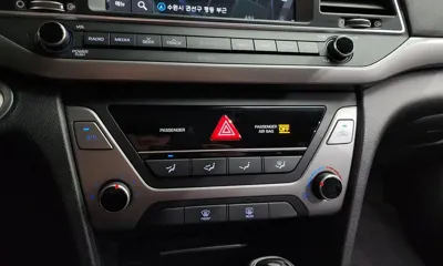Hyundai Avante 2018, 82910 км, за 7781.46 USD - фото 31