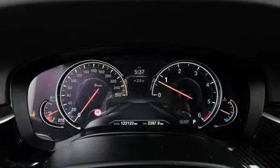 BMW 5-Series 2017, 122122 км, за 19368.07 USD - фото 8