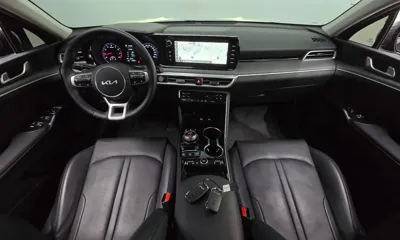 Kia K5 2023, 67859 км, за 20716.62 USD - фото 7