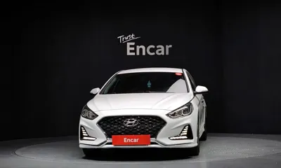 Hyundai Sonata 2018, 110561 км, за 7481.14 USD