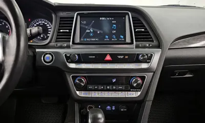 Hyundai Sonata 2018, 110561 км, за 7475.78 USD - фото 16