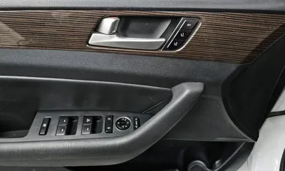 Hyundai Sonata 2018, 110561 км, за 7475.78 USD - фото 19