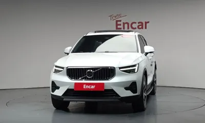 Volvo XC40 2023, 98179 км, за 19036.37 USD