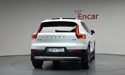 Volvo XC40 2023, 98179 км, за 19036.37 USD