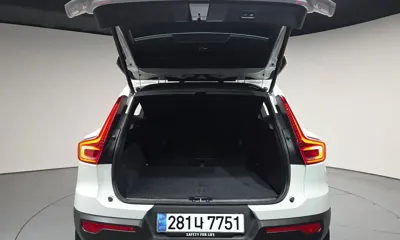 Volvo XC40 2023, 98179 км, за 19036.37 USD - фото 20