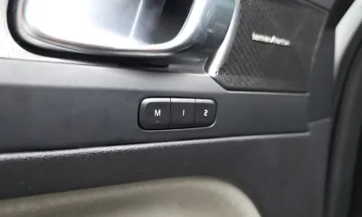 Volvo XC40 2023, 98179 км, за 19036.37 USD - фото 33