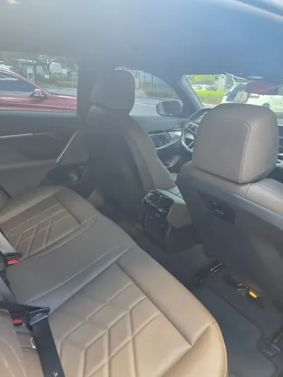 BMW 5-Series 2024, 14500 км, за 40698.04 USD - фото 8