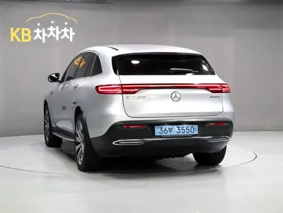 Mercedes-Benz EQC 2020, 55652 км, за 25158.92 USD