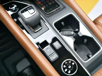 Nissan Teramont 2024, 7800 км, за 28221.94 USD - фото 13