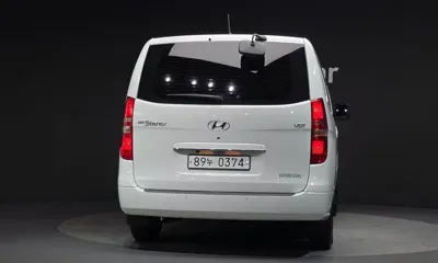 Hyundai Starex 2020, 75398 км, за 10343.49 USD