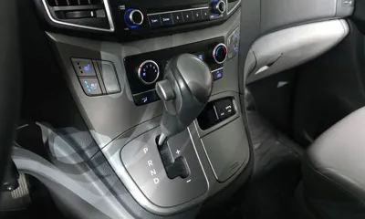 Hyundai Starex 2020, 75398 км, за 10289.27 USD - фото 9