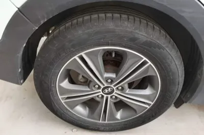 Hyundai ix25 2015, 62600 км, за 6957 USD