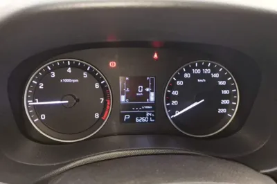 Hyundai ix25 2015, 62600 км, за 6957 USD - фото 6