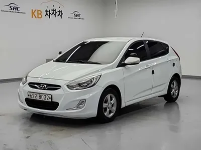 Hyundai Accent · 2015 год