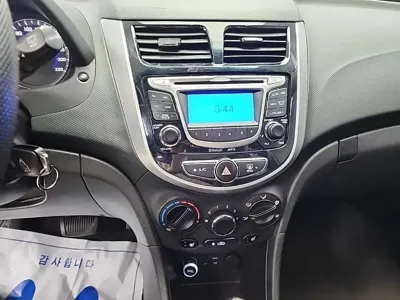 Hyundai Accent 2015, 256233 км, за 1625.17 USD - фото 10