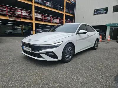 Hyundai Avante · 2024 год