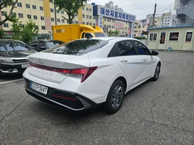 Hyundai Avante 2024, 23411 км, за 11571.21 USD